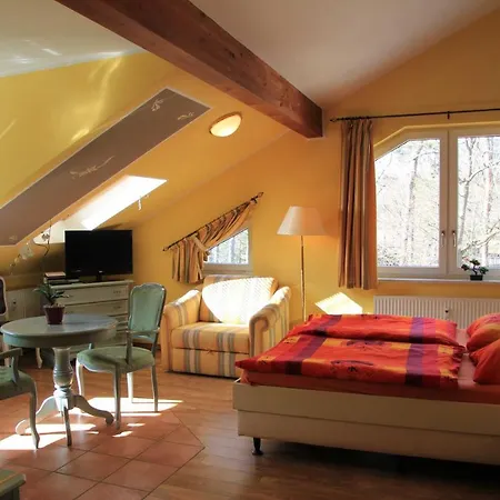 Wauzi Apartment