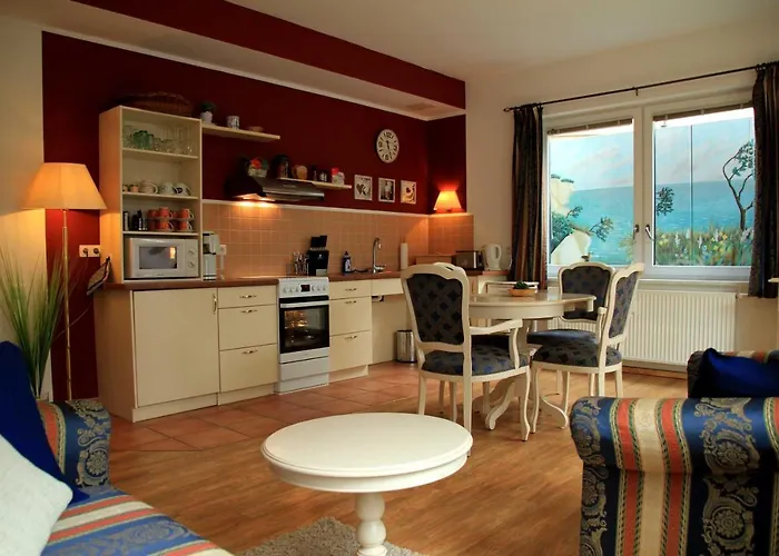 Wauzi شقة بابي